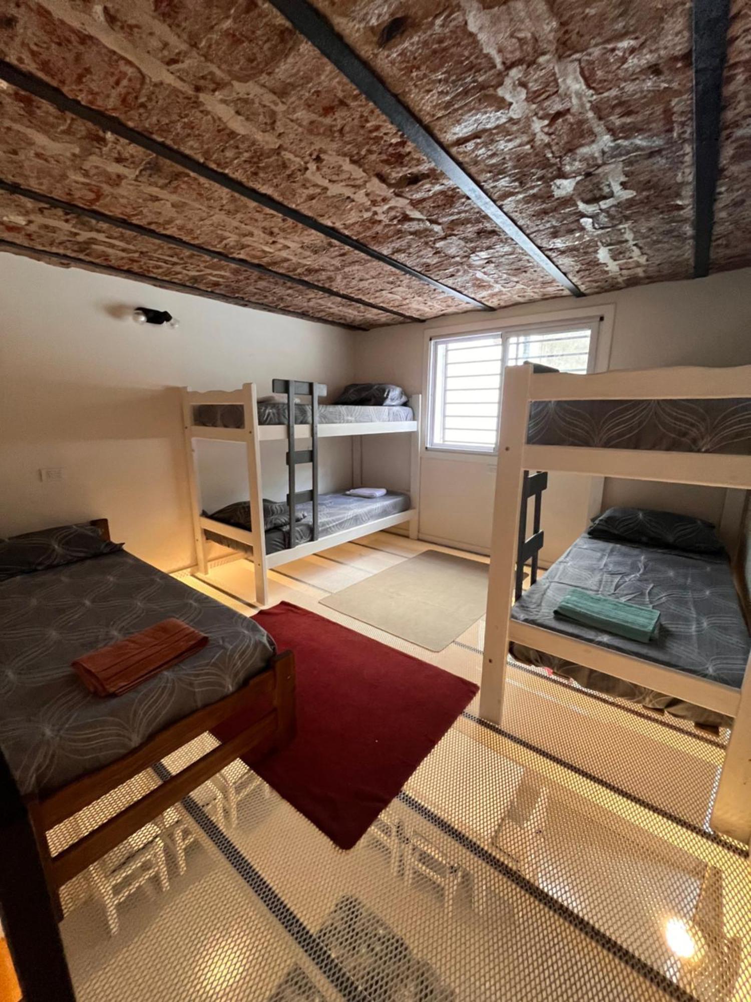 Сasa de vacaciones Casa Con Increible Terraza, Parrilla Y Pileta 21 Jovenes En Palermo